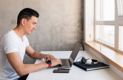 如何从 Google 云端硬盘中删除 Google 表格