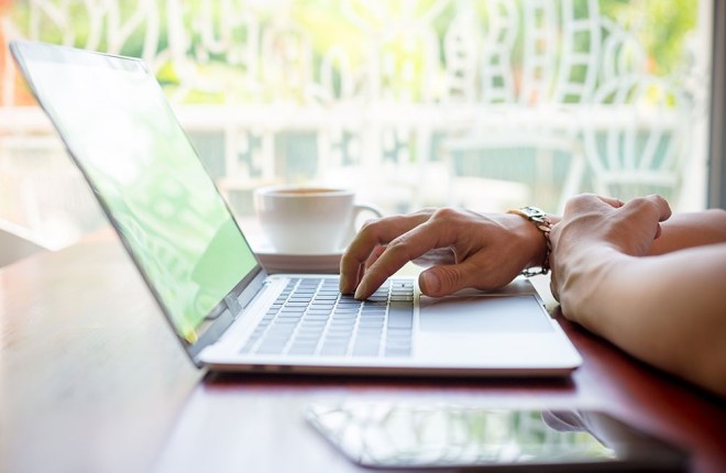 如何合并和合并来自多个工作表的数据