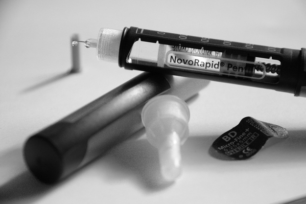 1647355172694026457.jpg the-7-most-expensive-liquids-on-the-planet-the-most-expensive-scorpion-venom-2133-billion-vnd-liter-picture-5-k4z1zeKEc.jpg