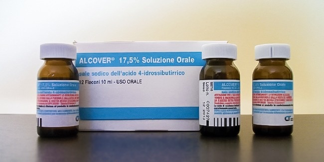 1647355199760025030.jpg the-7-most-expensive-liquids-on-the-planet-the-most-expensive-scorpion-venom-2133-billion-vnd-liter-picture-7-1ktJPTMvO.jpg