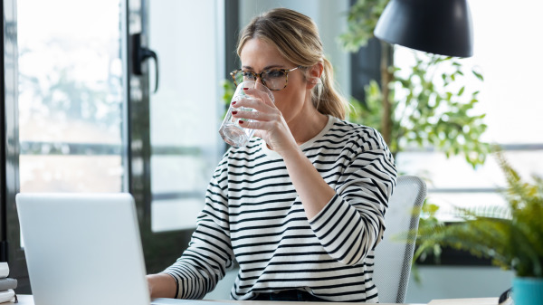 1659069047241099374.jpg p3184792a581345588-ss.jpg